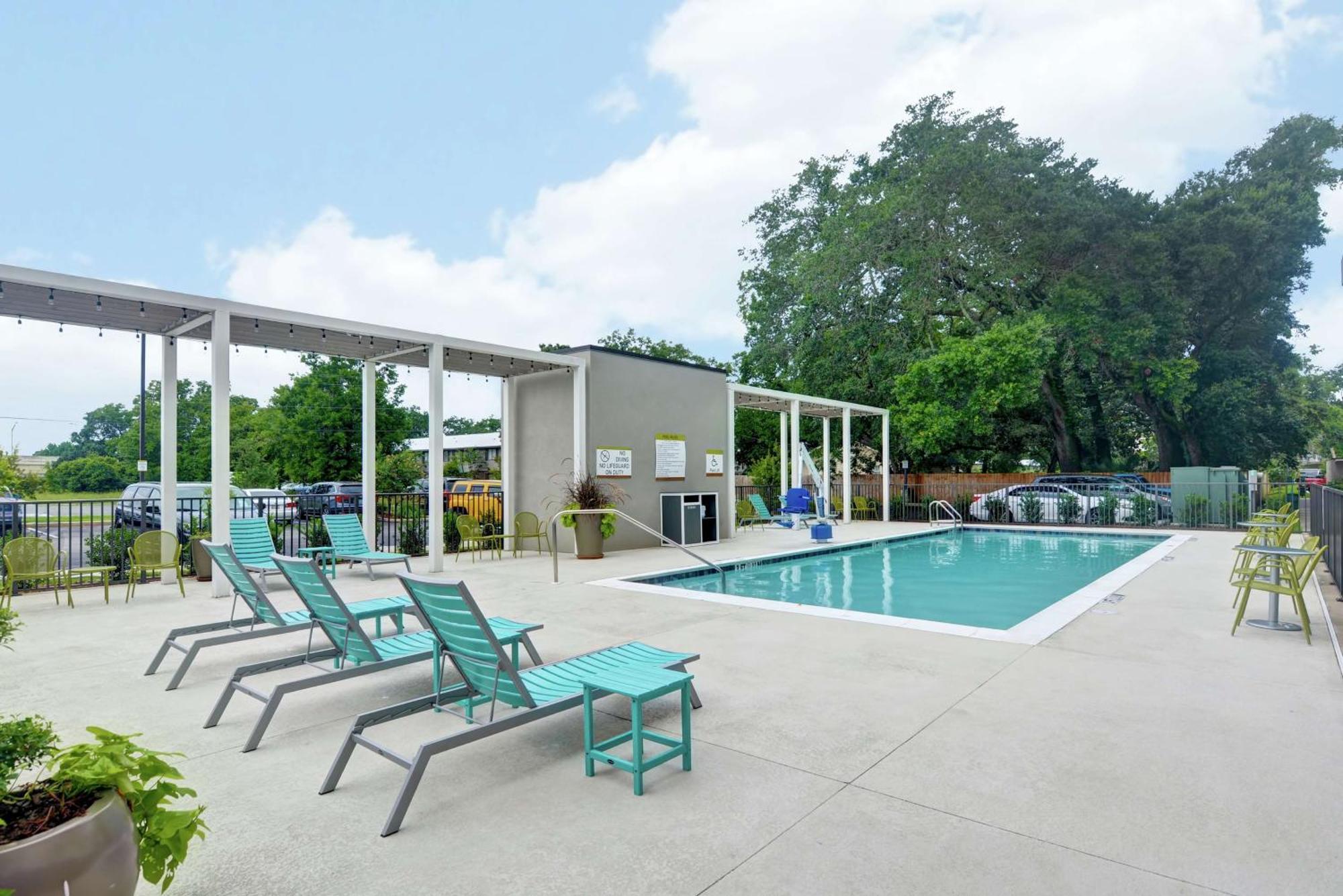 Home2 Suites Pensacola I-10 At North Davis Hwy Exterior foto